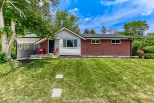 2555 E Maplewood Ave, Centennial, CO 80121 - Photo 1