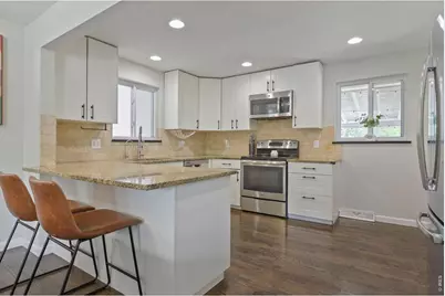 2555 E Maplewood Ave, Centennial, CO 80121 - Photo 10