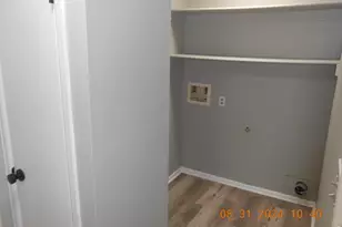 1052 E 5th St, Loveland, CO 80537 - Photo 14