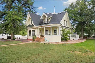 3922 Cleveland Ave, Wellington, CO 80549 - Photo 4