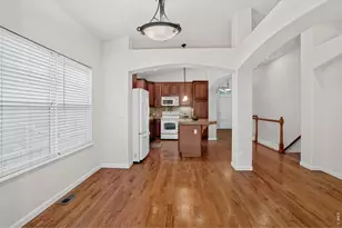1636 Metropolitan Dr, Longmont, CO 80504 - Photo 8