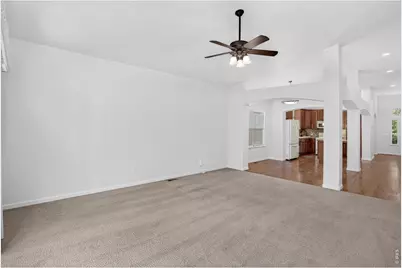1636 Metropolitan Dr, Longmont, CO 80504 - Photo 14