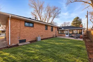 6 Sunset Cir, Longmont, CO 80501 - Photo 30