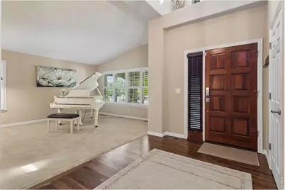 1763 Montgomery Cir, Longmont, CO 80504 - Photo 4
