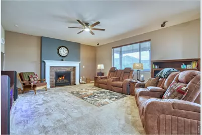 12534 Shore Point St, Firestone, CO 80504 - Photo 14
