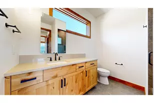 293 Overlook Ct, Estes Park, CO 80517 - Photo 32
