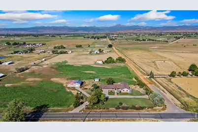 13299 E County Line Rd, Longmont, CO 80504 - Photo 4