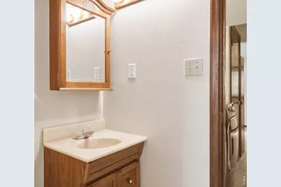 1323 S Sherman St, Longmont, CO 80501 - Photo 14
