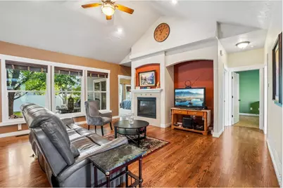 485 Wind River Dr, Windsor, CO 80550 - Photo 4