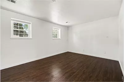 2401 Bowen St, Longmont, CO 80501 - Photo 18