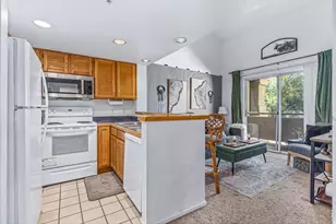 935 Broadway, Boulder, CO 80302 - Photo 4