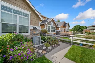 246 Habitat Cir, Windsor, CO 80550 - Photo 2