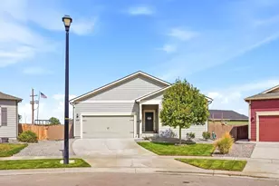 409 Keene Pl, Keenesburg, CO 80643 - Photo 2
