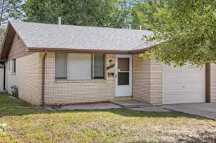 1936 Kimbark St, Longmont, CO 80501 - Photo 2