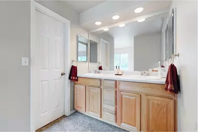 2313 Village Ln, Longmont, CO 80503 - Photo 16