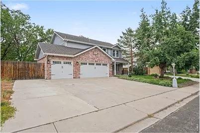 2659 Beech Cir, Longmont, CO 80503 - Photo 2