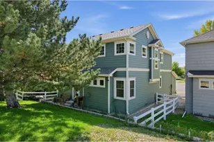 2052 Salida Ct, Loveland, CO 80538 - Photo 2