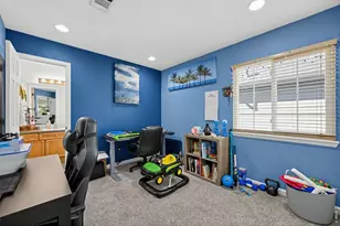 2052 Salida Ct, Loveland, CO 80538 - Photo 16