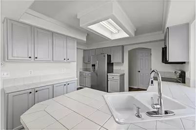 19965 Mitchell Pl, Denver, CO 80249 - Photo 4
