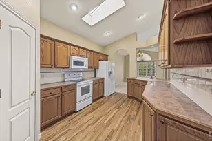 3717 Doral Dr, Longmont, CO 80503 - Photo 14