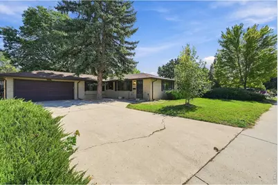 1220 Sherman St, Longmont, CO 80501 - Photo 2