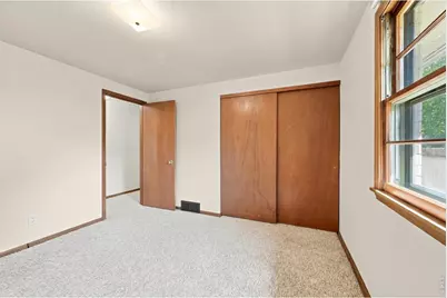 1220 Sherman St, Longmont, CO 80501 - Photo 22