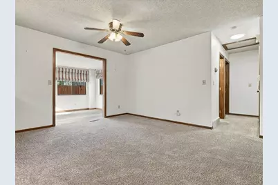 2625 Meadowbrook Ln, Greeley, CO 80634 - Photo 8