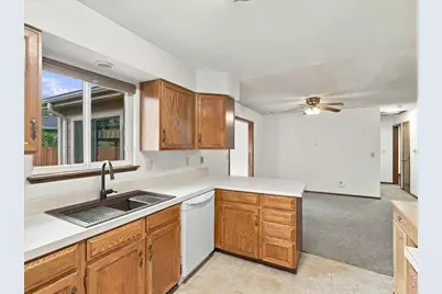 2625 Meadowbrook Ln, Greeley, CO 80634 - Photo 12