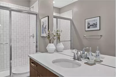 6048 N Beeler Ct, Denver, CO 80238 - Photo 18
