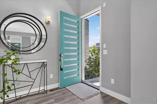 6048 N Beeler Ct, Denver, CO 80238 - Photo 2