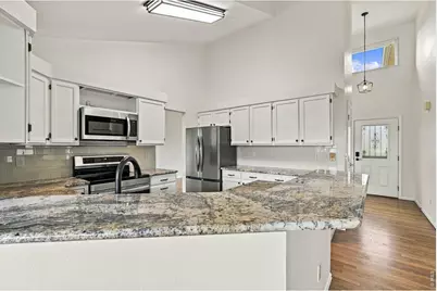 915 W Chestnut Cir, Louisville, CO 80027 - Photo 10