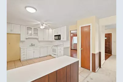 1919 24th Ave Ct, Greeley, CO 80634 - Photo 2