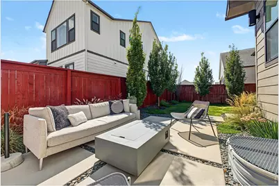 1627 Sundown Run Dr, Windsor, CO 80550 - Photo 44