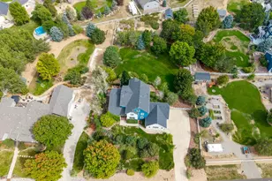 9380 Cottonwood Cir, Frederick, CO 80504 - Photo 4