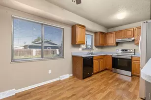 503 32nd St, Evans, CO 80620 - Photo 8
