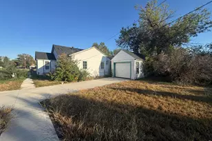 381 Bent Ave, Akron, CO 80720 - Photo 10