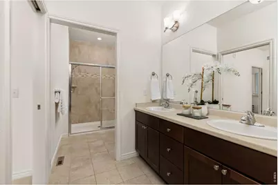 226 N Parkside Dr #D, Longmont, CO 80501 - Photo 14