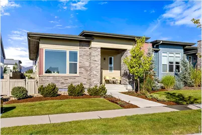 767 W Grange Ct #Unit A, Longmont, CO 80503 - Photo 2