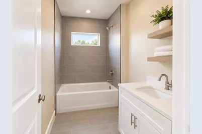 1658 Taft Gardens Cir, Loveland, CO 80537 - Photo 8