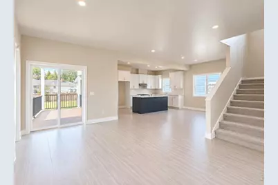 1658 Taft Gardens Cir, Loveland, CO 80537 - Photo 4