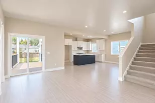 1658 Taft Gdns Cir, Loveland, CO 80537 - Photo 4