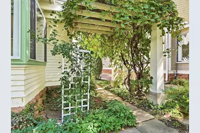 418 Pratt St, Longmont, CO 80501 - Photo 2