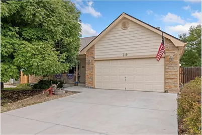 319 River Rock Dr, Johnstown, CO 80534 - Photo 2