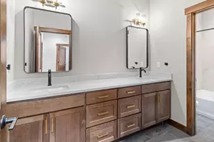 1709 Continental Peaks Cir, Estes Park, CO 80517 - Photo 20