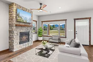 1709 Continental Peaks Cir, Estes Park, CO 80517 - Photo 4