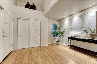 9615 Aspen Hill Cir, Lone Tree, CO 80124 - Photo 4