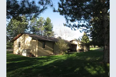 2002 Country Club Rd, Fort Collins, CO 80524 - Photo 6