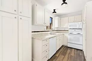 2701 19th St Dr, Greeley, CO 80634 - Photo 6