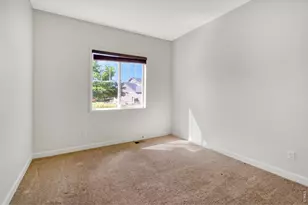 5373 Retreat Cir, Longmont, CO 80503 - Photo 32