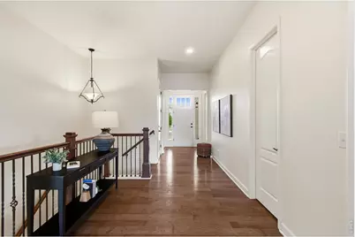 5373 Retreat Cir, Longmont, CO 80503 - Photo 2